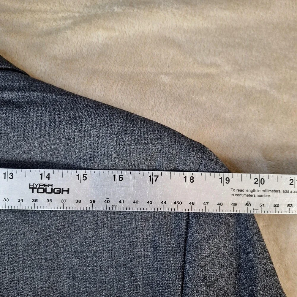 Calvin Klein Suit Jacket Mens 40R Gray Wool Double Vent 2 Button Dress Formal